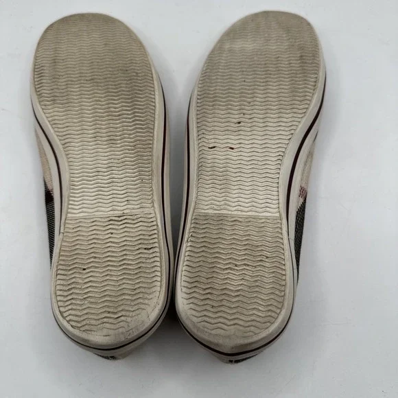 Burberry Nova Check Ballet Flat Burgundy Patent Cap Toe Rubber Bumper EU 35 US 5